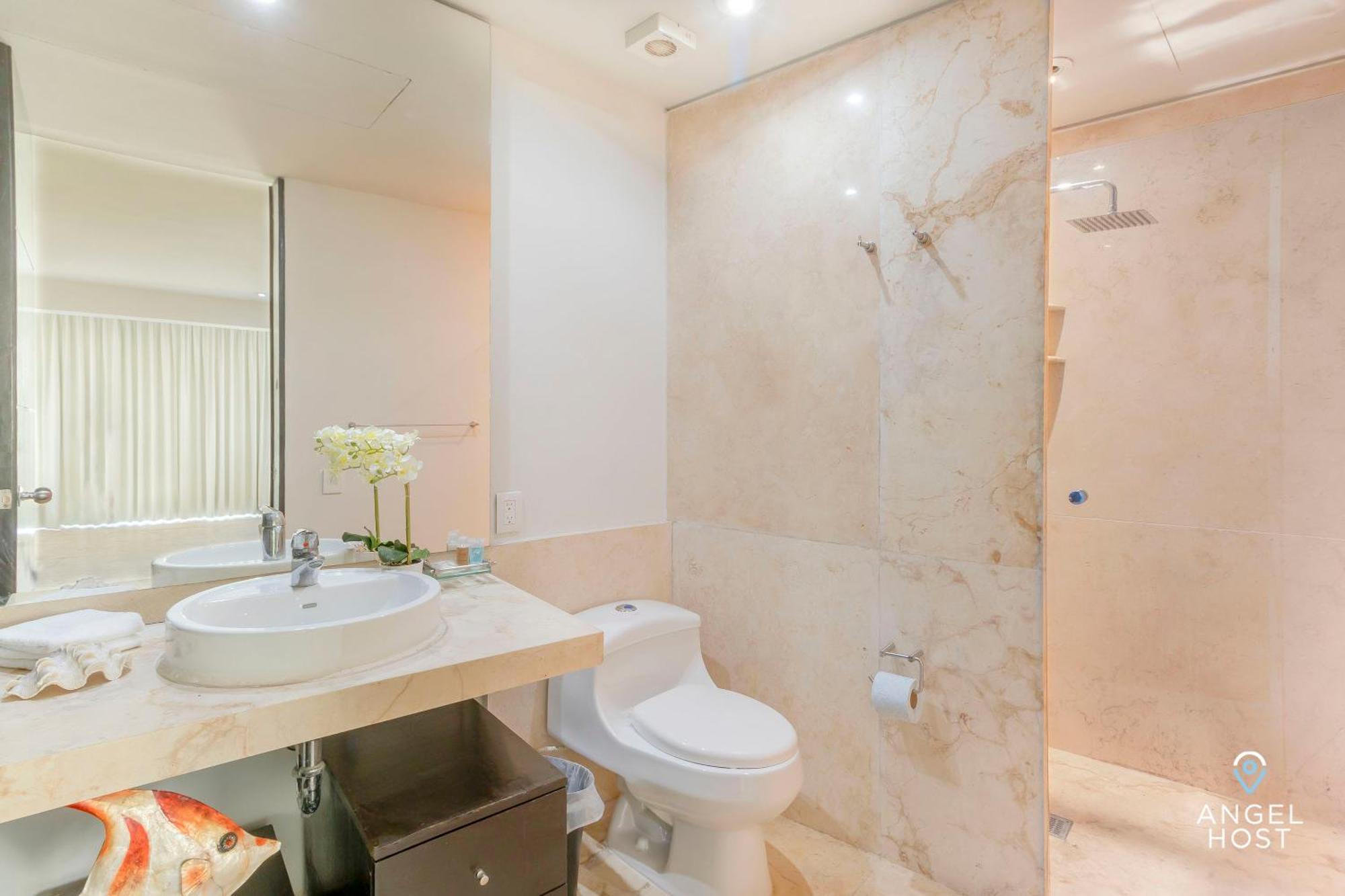 Spacious Magia Steps To The & 5th Ave Apartamento *