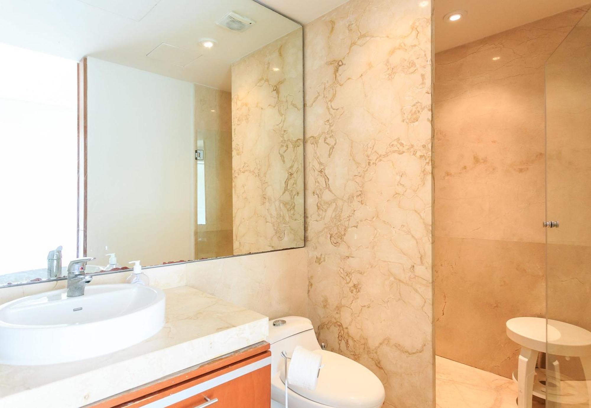Appartement Spacious Magia Steps To The & 5th Ave