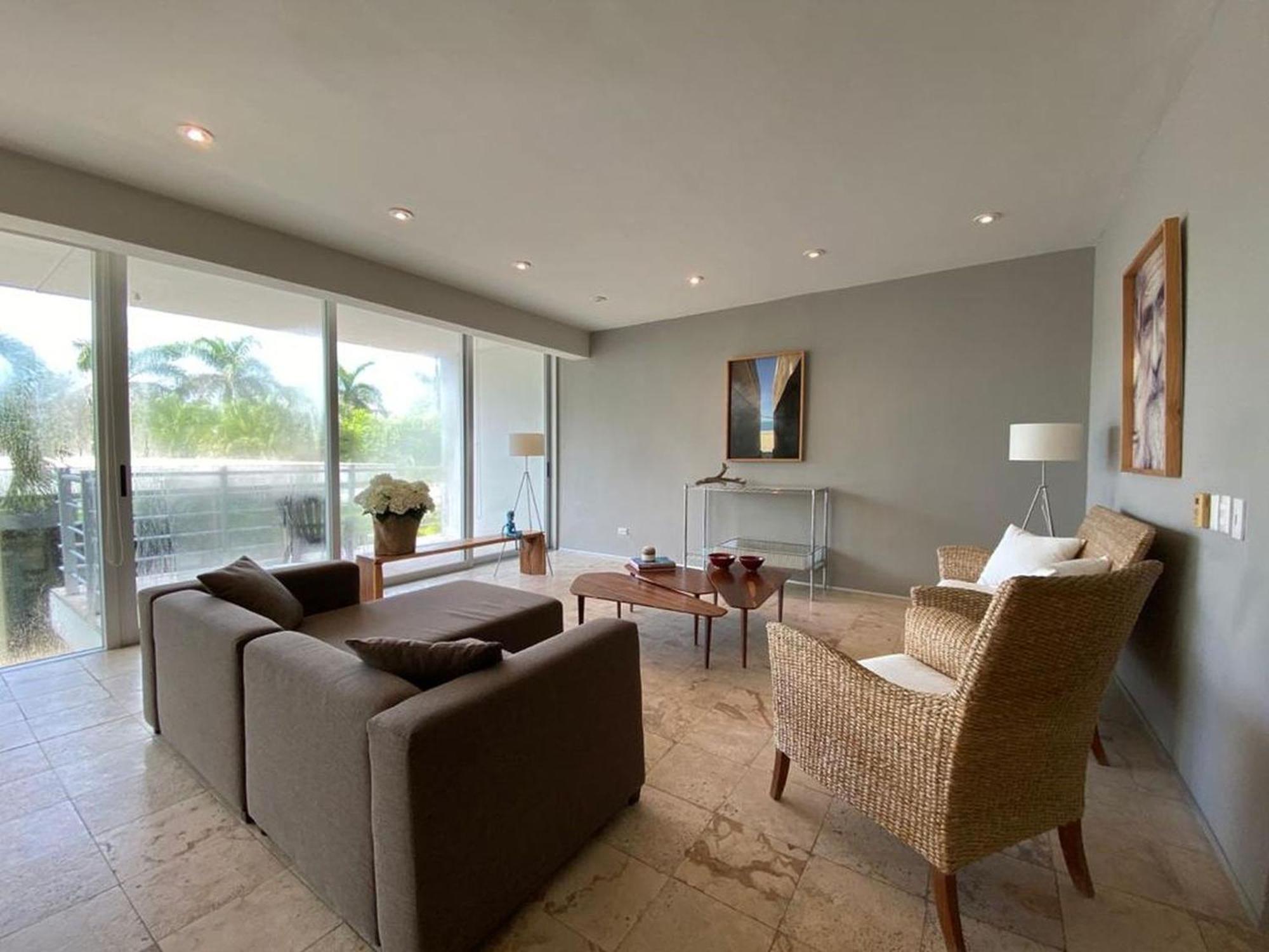 Spacious Magia Steps To The & 5th Ave Appartement *